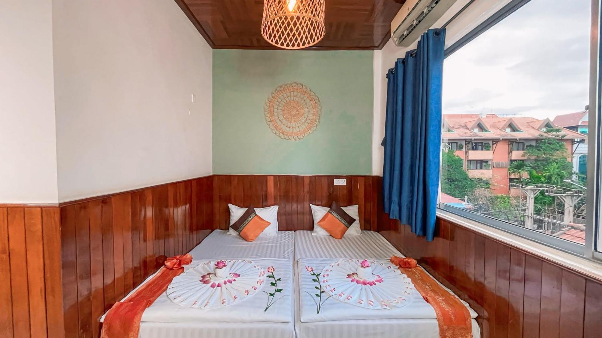 Hotel The Center Point Siem Reap Pokoj fotografie